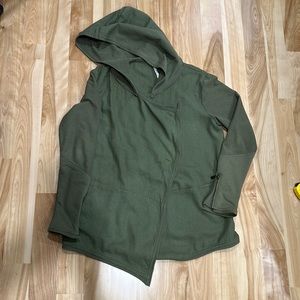 Willow & Clay Army Green Open Cardigan